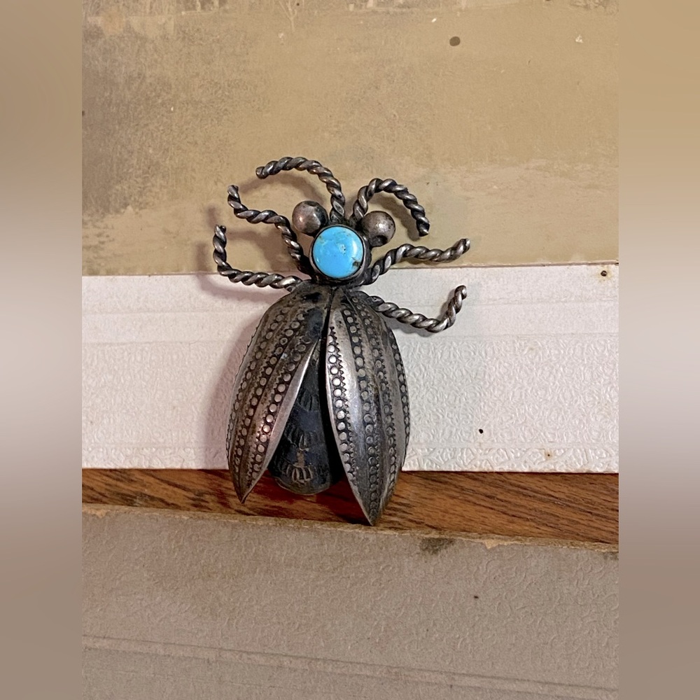 Vintage Sterling Silver Native American Turquoise Flying Beetle Brooch